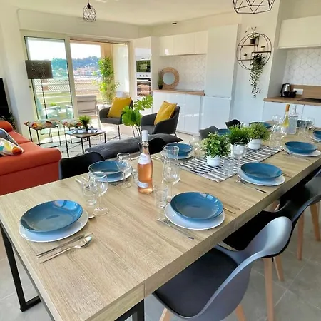 Splendid 92 M With Wifi Balcony And Sea View Apartamento