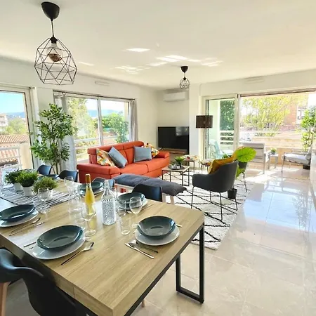 Splendid 92 M With Wifi Balcony And Sea View Apartamento